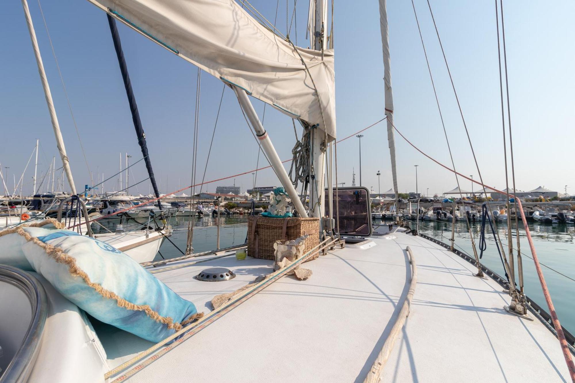Quo Vadis Yacht Hotel Bari Eksteriør billede